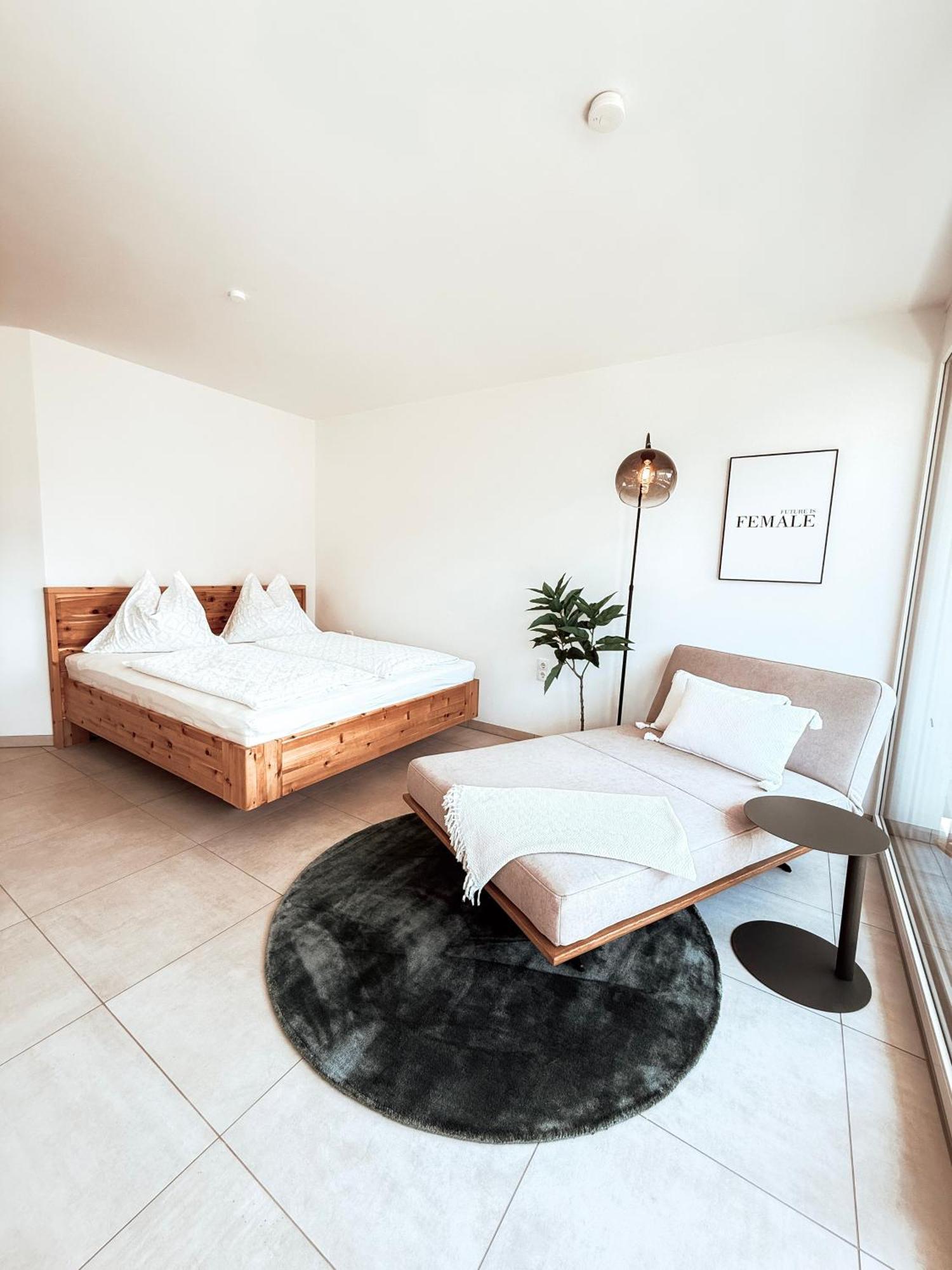 Apartment Gluecksmoment Mit Balkon In Graz