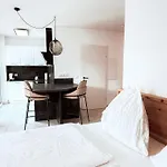 Apartment Gluecksmoment Mit Balkon In Graz