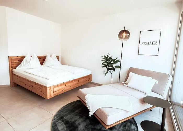 Apartment Gluecksmoment Mit Balkon In Graz