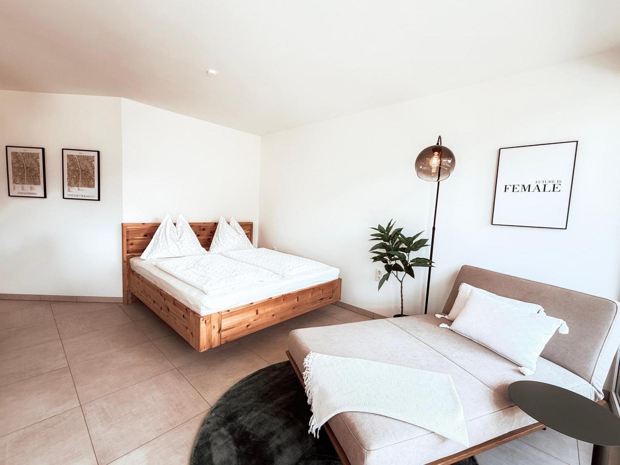 Gluecksmoment Mit Balkon In Apartment